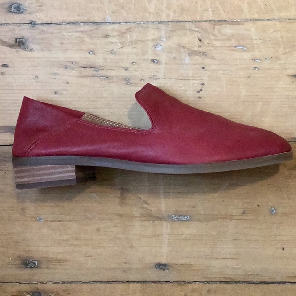 Red Lucky Brand flats size 7 - Picture 4 of 5